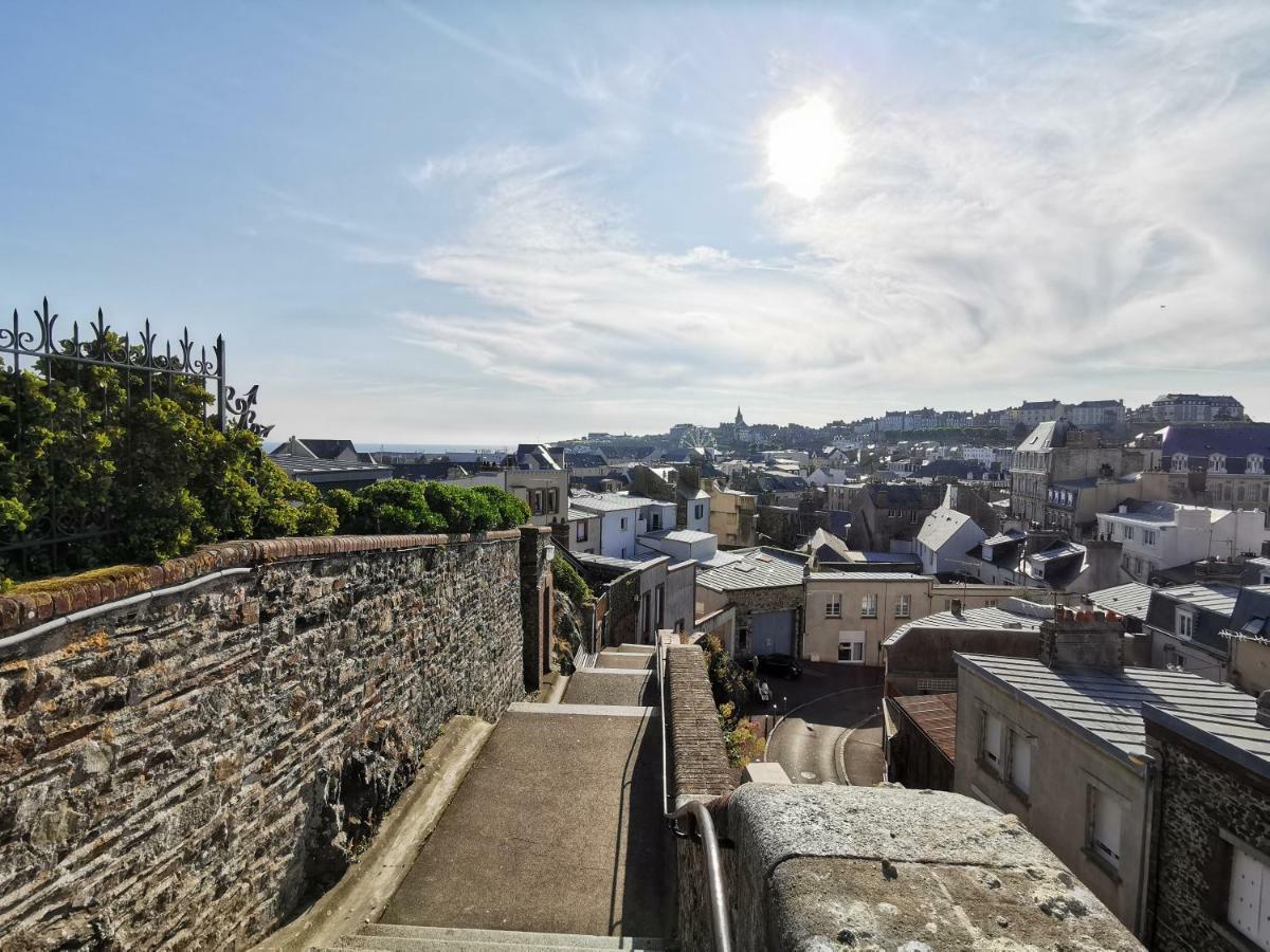 Appartement Sainte Marie à Granville Extérieur photo